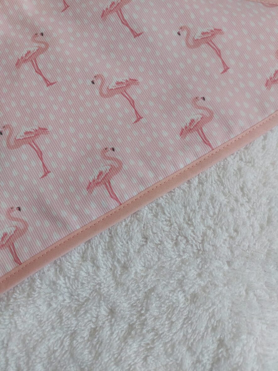 Capa de baño flamencos